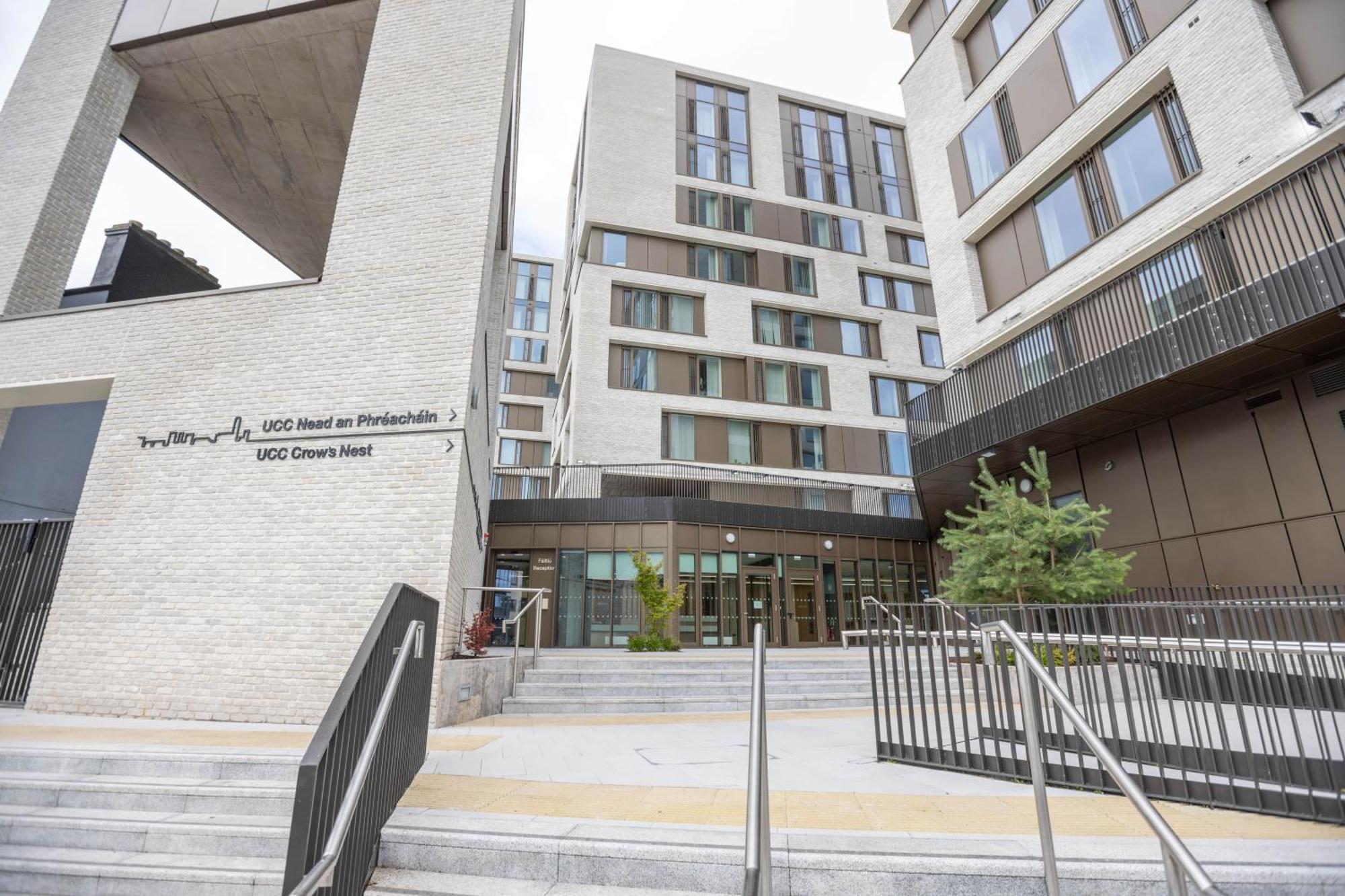 Crow'S Nest - Ucc Summer Beds Cork Exterior foto