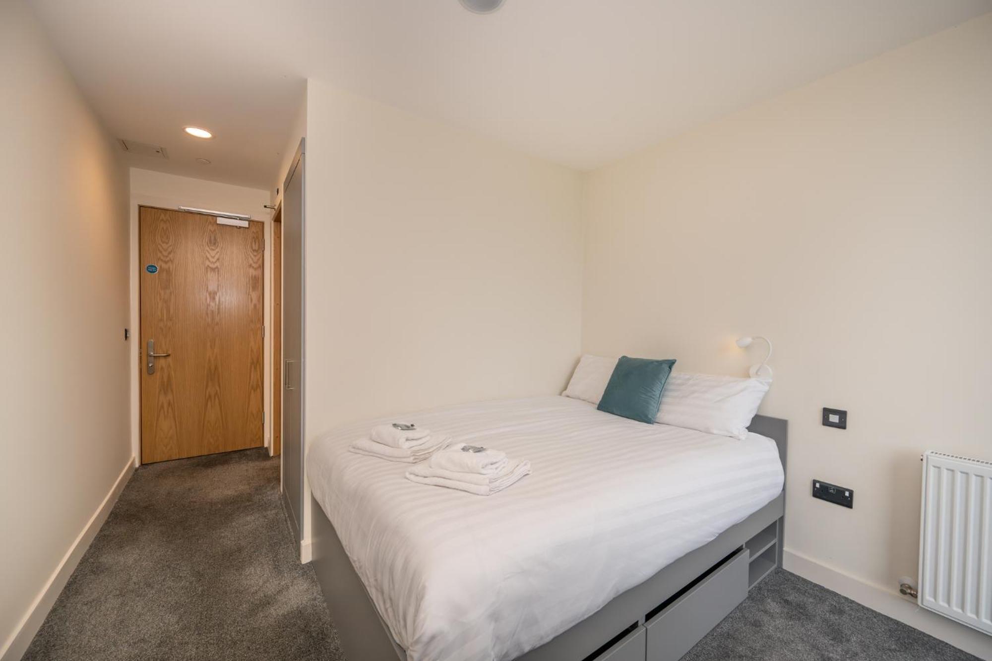 Crow'S Nest - Ucc Summer Beds Cork Exterior foto